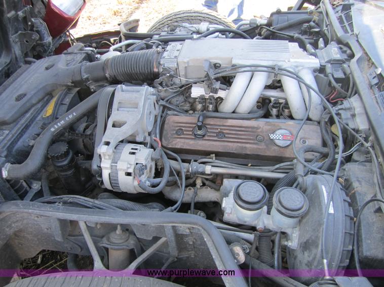 image for item 3747 1989 Chevrolet Corvette