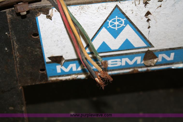 image for item 5011 Dewalt radial arm saw