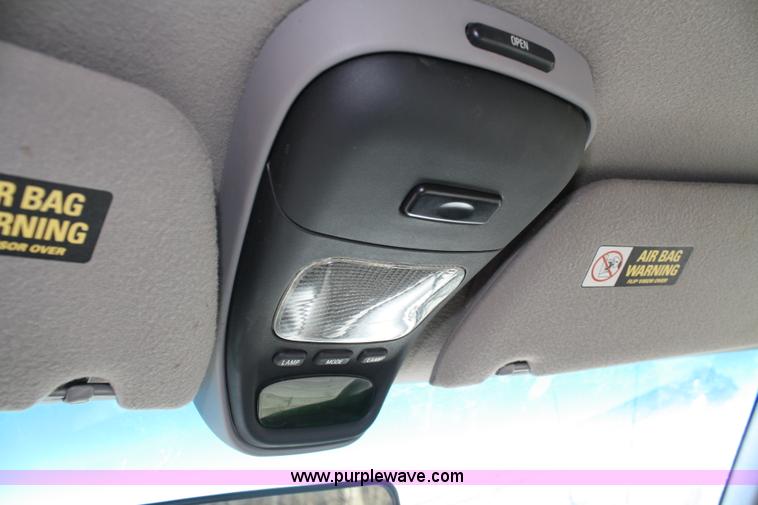 image for item 5057 1998 Ford Explorer XLT