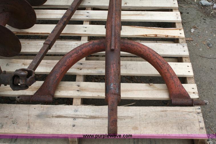 image for item 5074 Three point post-hole digger