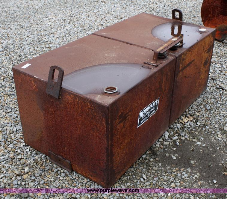 image for item 5079 Split fuel tank