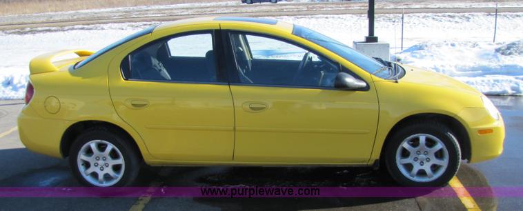 image for item 5129 2004 Dodge Neon SXT