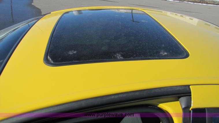 image for item 5129 2004 Dodge Neon SXT