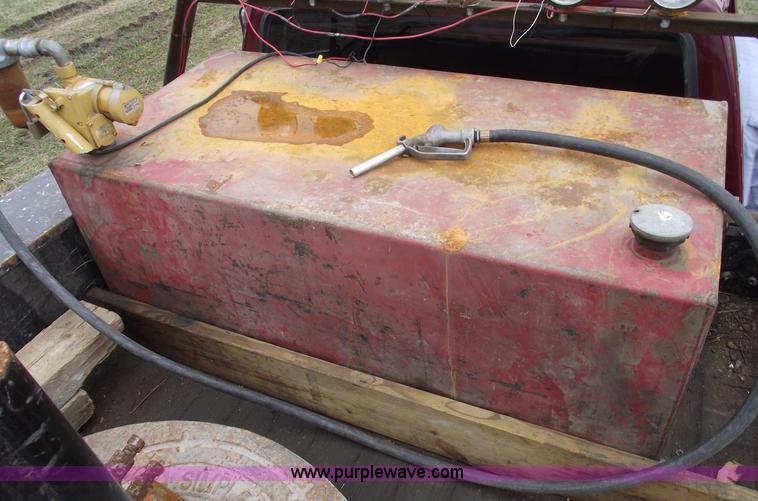 image for item 5377 140 gallon fuel tank and 12v pump