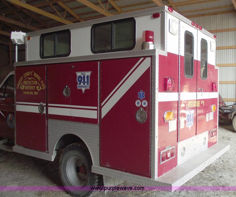 image for item 5379 E.V.F. Rescue III bed