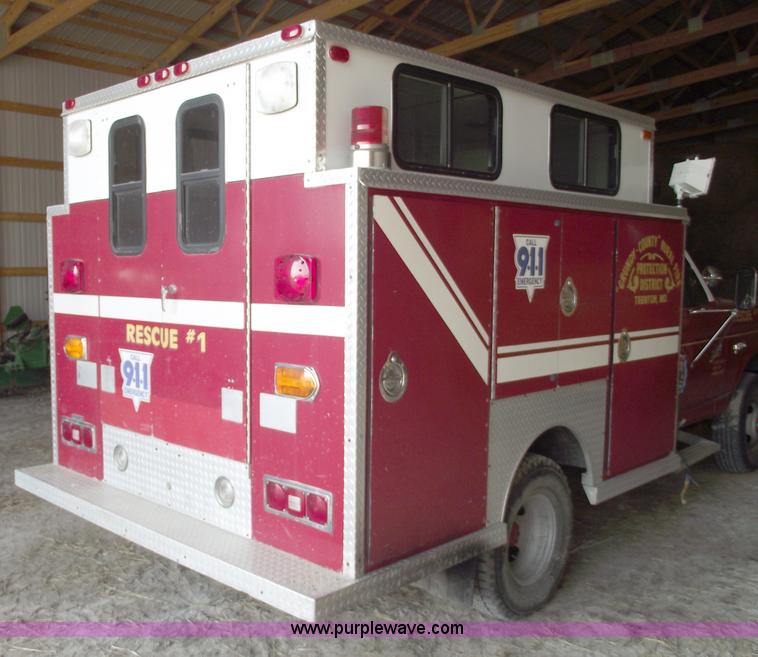 image for item 5379 E.V.F. Rescue III bed