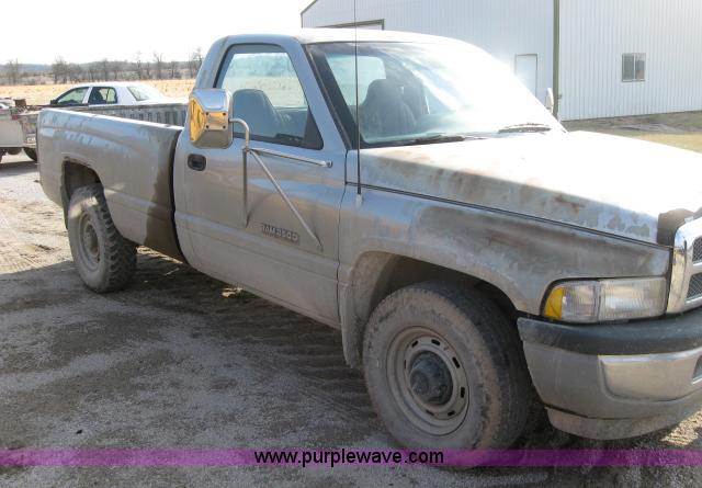 image for item 5995 1994 Dodge Ram 2500 pickup truck