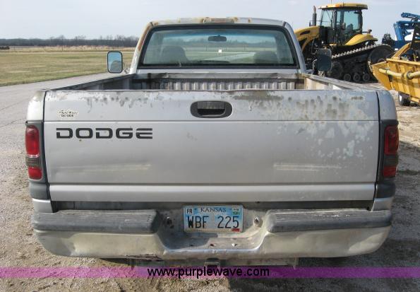 image for item 5995 1994 Dodge Ram 2500 pickup truck