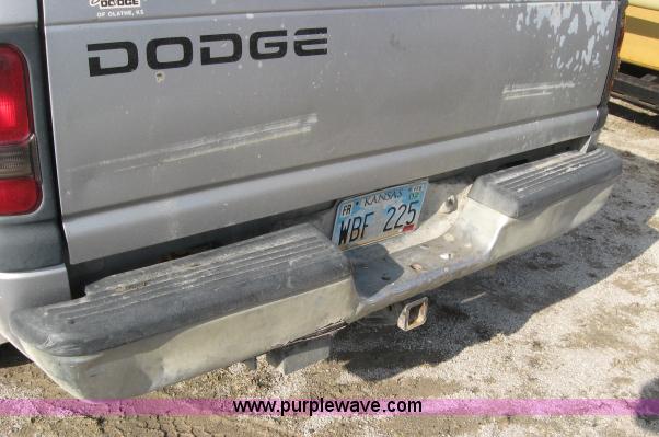 image for item 5995 1994 Dodge Ram 2500 pickup truck