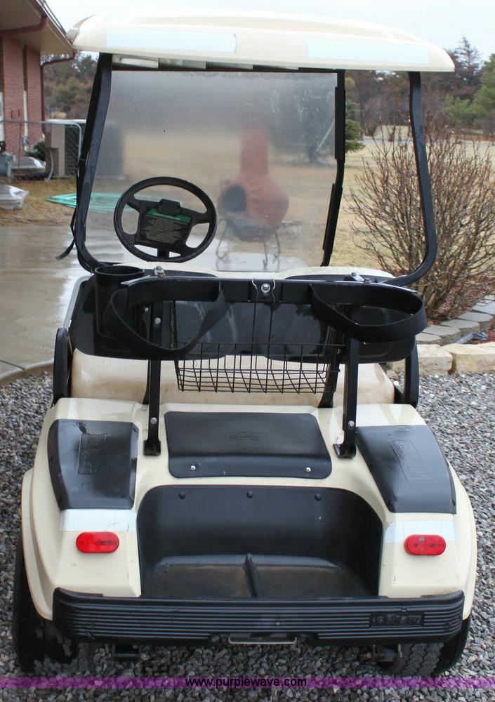image for item 6424 Club car golf cart