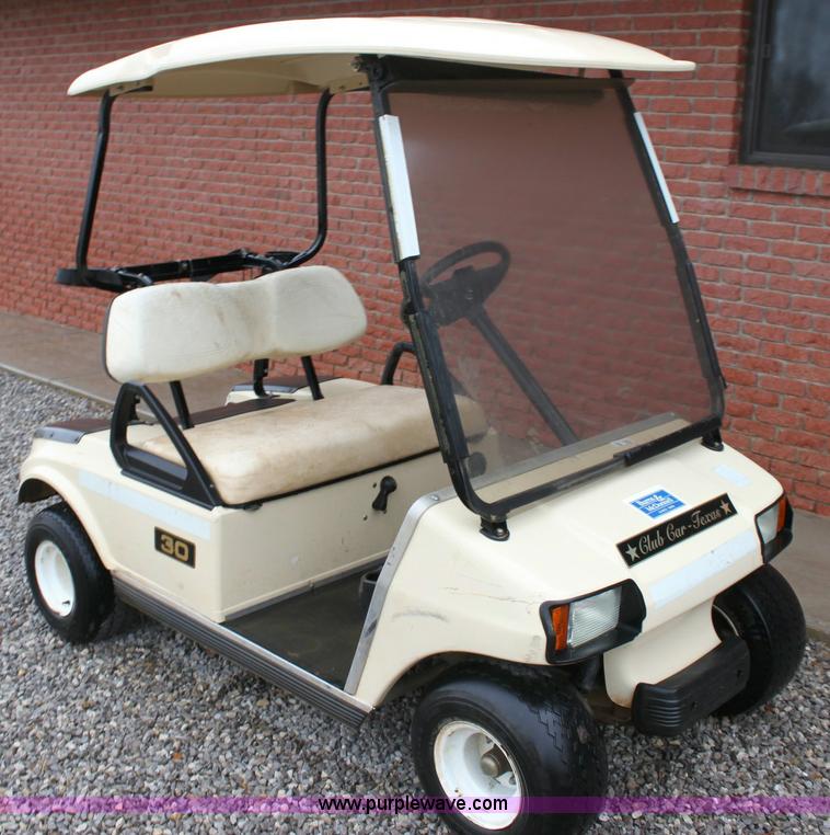image for item 6424 Club car golf cart
