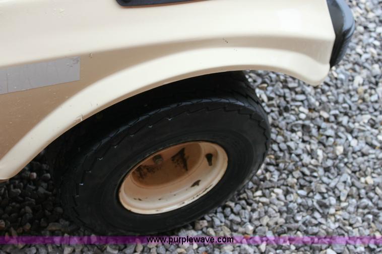 image for item 6424 Club car golf cart
