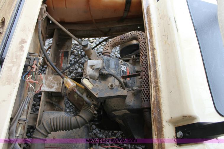 image for item 6424 Club car golf cart