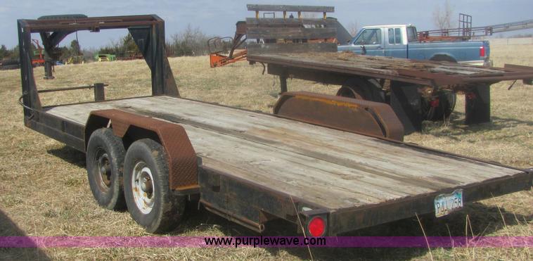 image for item 6988 1994 20' goose neck trailer