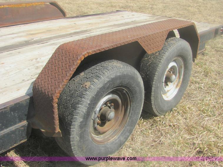 image for item 6988 1994 20' goose neck trailer