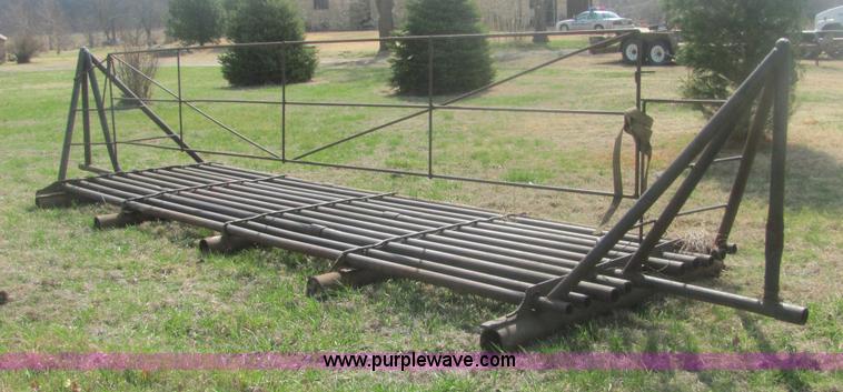 image for item 6996 18' cattle guard