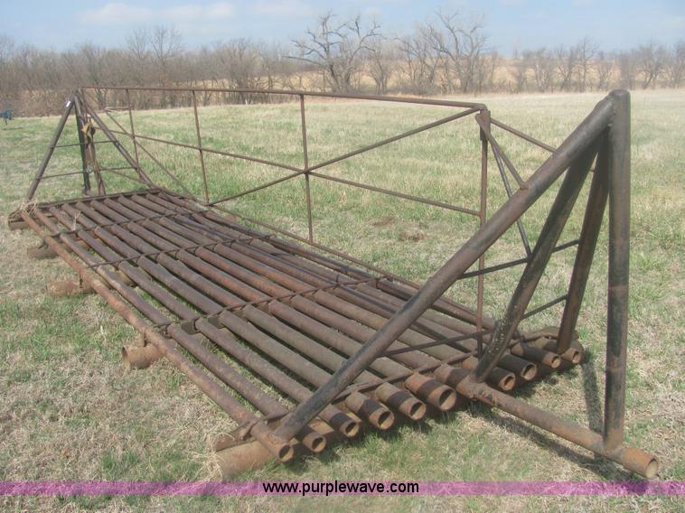 image for item 6996 18' cattle guard