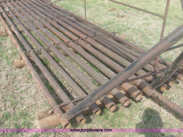 image for item 6996 18' cattle guard