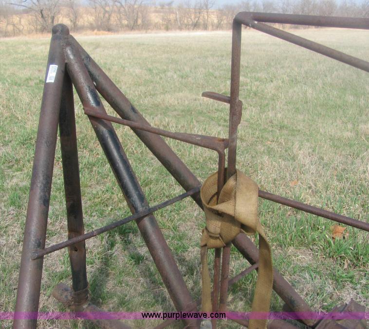 image for item 6996 18' cattle guard