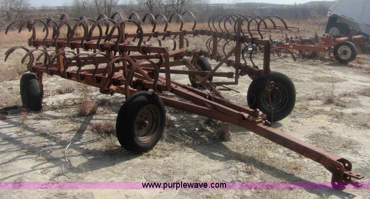 image for item 7000 30' Crustbuster spring tooth