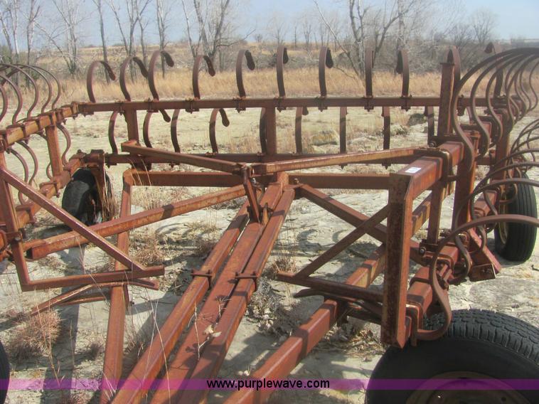 image for item 7000 30' Crustbuster spring tooth