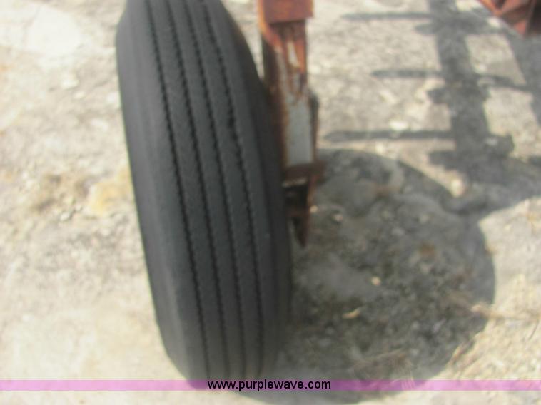 image for item 7000 30' Crustbuster spring tooth