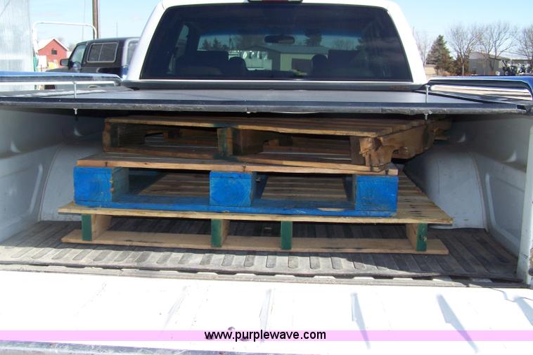 image for item 7322 1996 GMC pickup