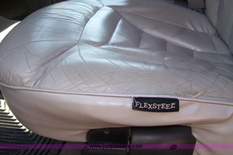 image for item 7322 1996 GMC pickup