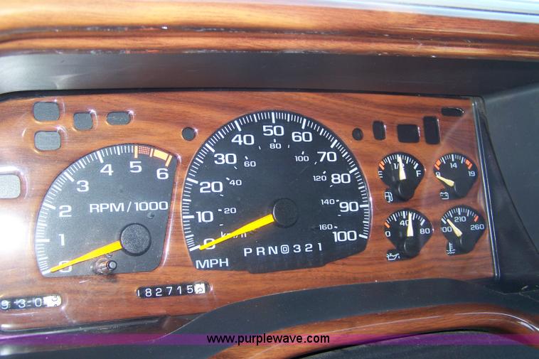 image for item 7322 1996 GMC pickup