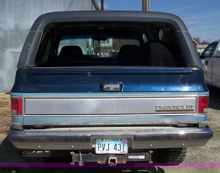 image for item 7323 1991 Chevrolet Blazer Silverado 150