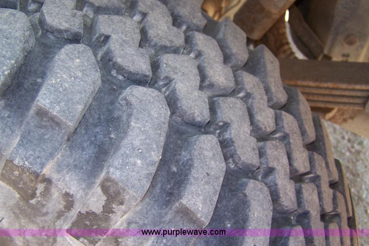 image for item 7323 1991 Chevrolet Blazer Silverado 150