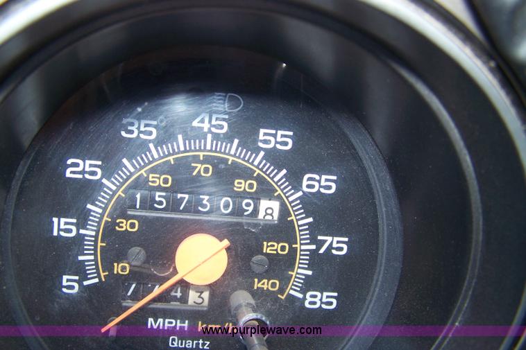 image for item 7323 1991 Chevrolet Blazer Silverado 150