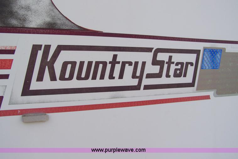 image for item 7336 1990 Kountry Star 37' motor home
