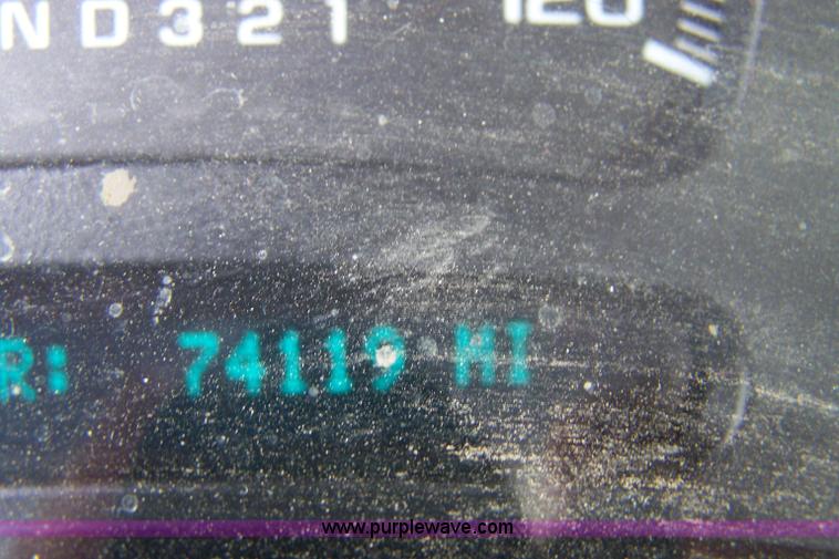 image for item 7337 2006 GMC Sierra C1500 quad cab pickup truck