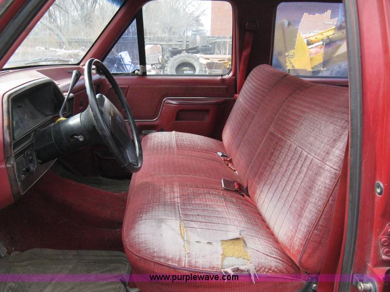 image for item 8012 1991 Ford F350 Custom XLT Lariat four-door flatbed dually pickup