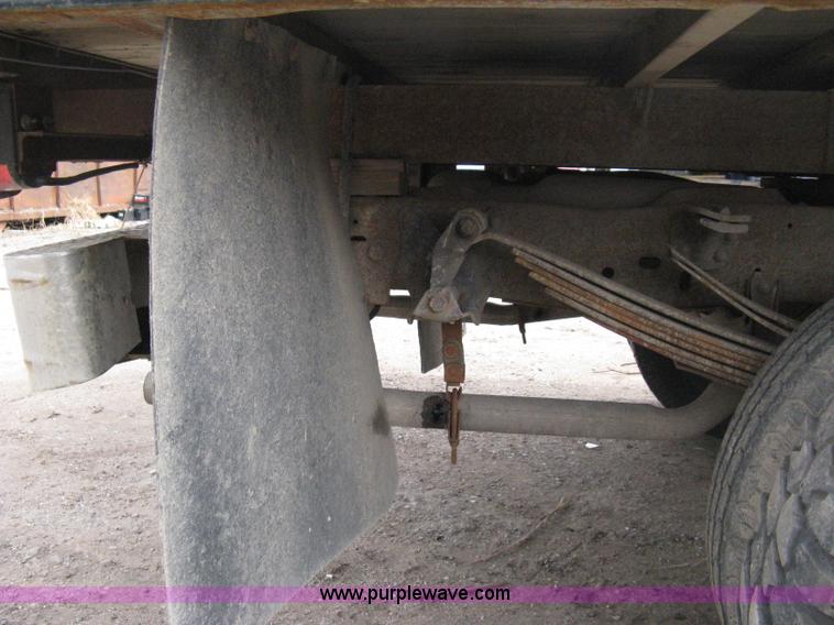 image for item 8012 1991 Ford F350 Custom XLT Lariat four-door flatbed dually pickup