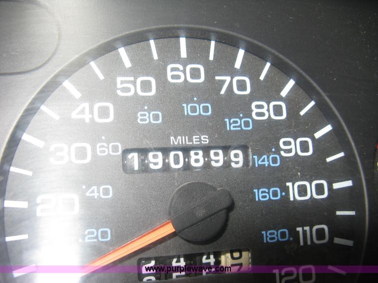 image for item 8084 1996 Dodge Ram 1500 Laramie SLT extended cab pickup truck