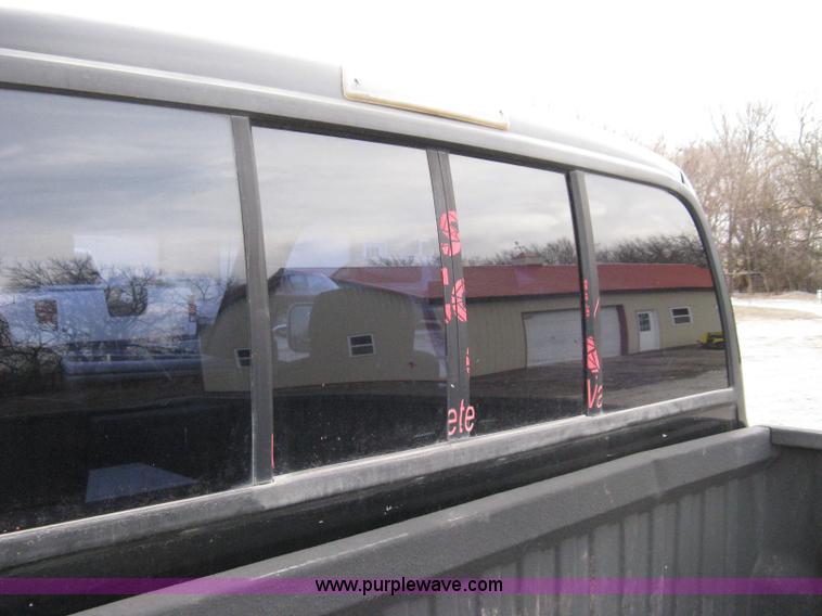 image for item 8084 1996 Dodge Ram 1500 Laramie SLT extended cab pickup truck