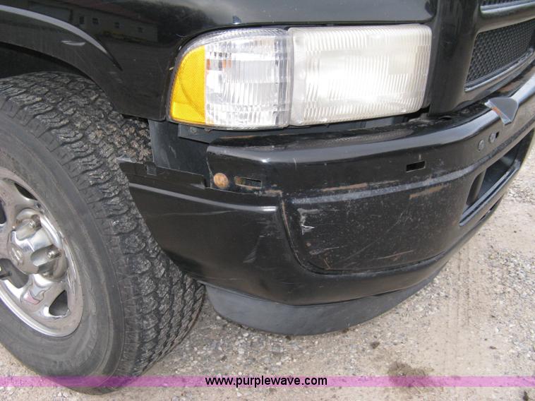 image for item 8084 1996 Dodge Ram 1500 Laramie SLT extended cab pickup truck