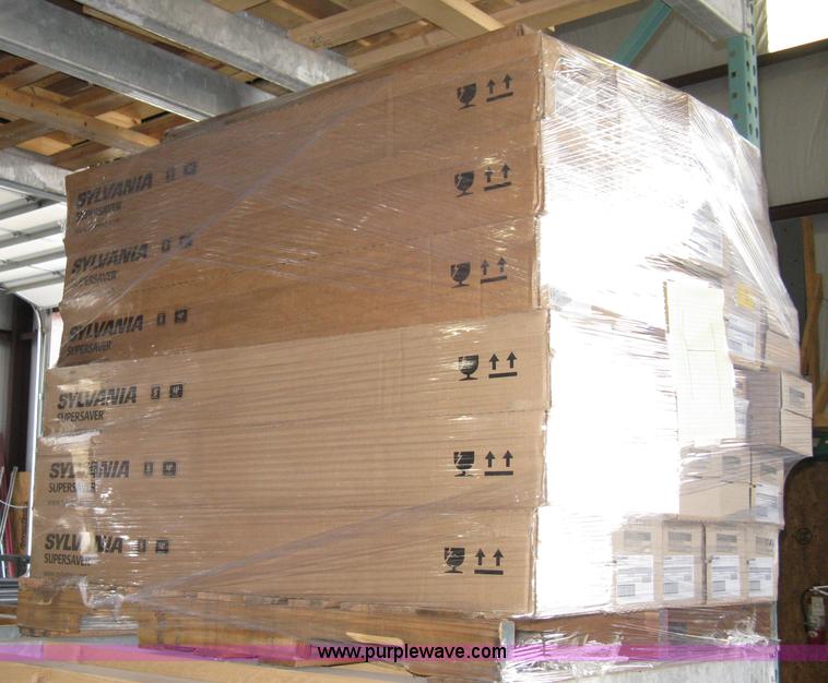 image for item 8097 (8) pallets of assorted light fixtures and lamps/bulbs