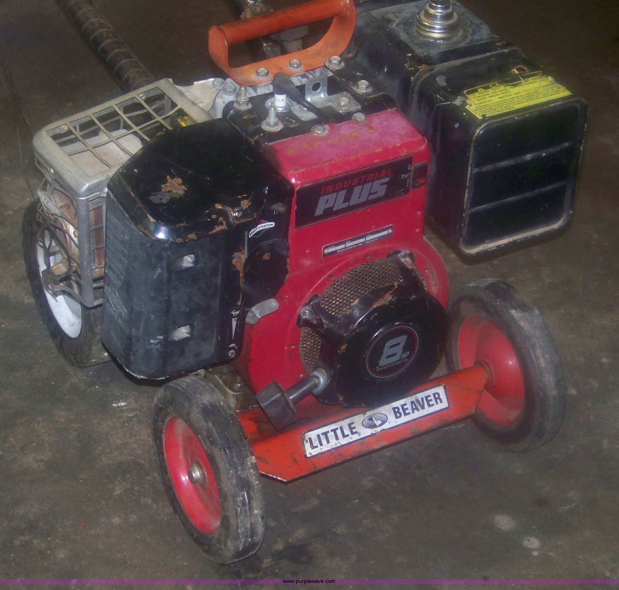 Little Beaver post hole digger in Manhattan, KS Item 1705 sold