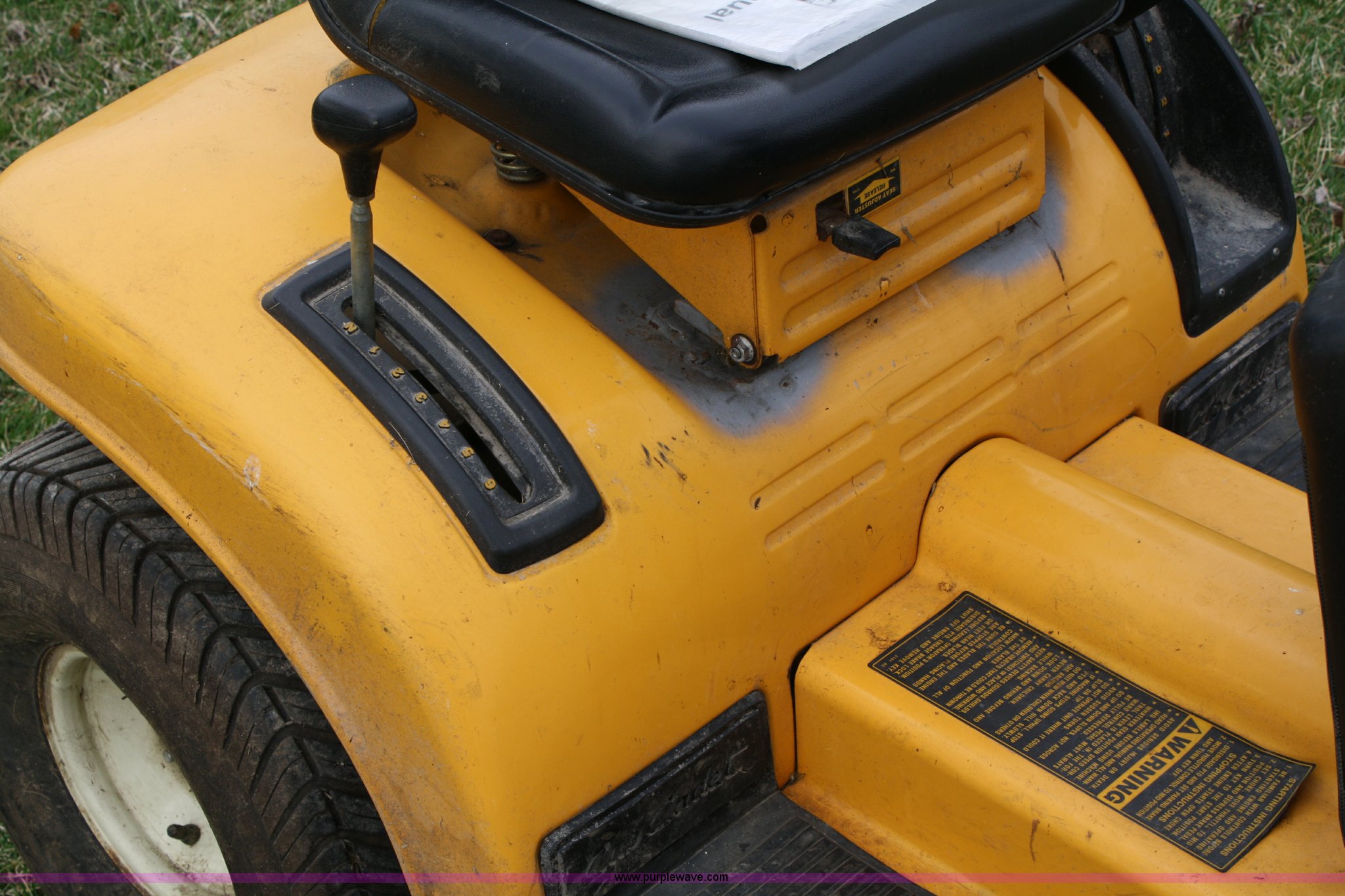 Cub Cadet 2130 lawn mower in Lawrence, KS Item 5018 sold Purple Wave
