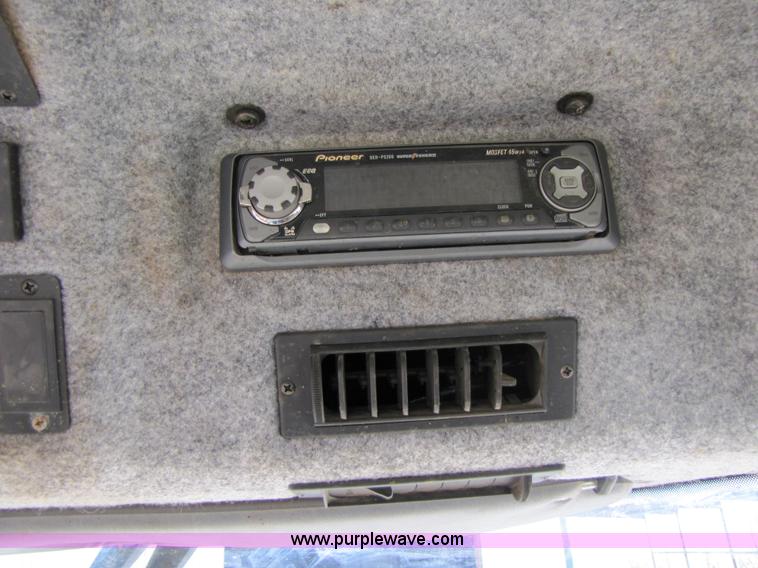 image for item 1020 2000 New Holland FX58 forage chopper