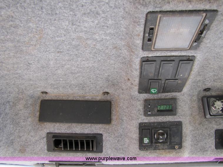 image for item 1020 2000 New Holland FX58 forage chopper