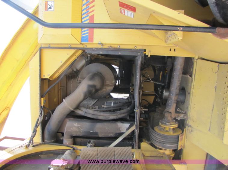 image for item 1020 2000 New Holland FX58 forage chopper