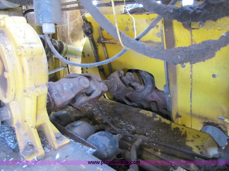 image for item 1020 2000 New Holland FX58 forage chopper