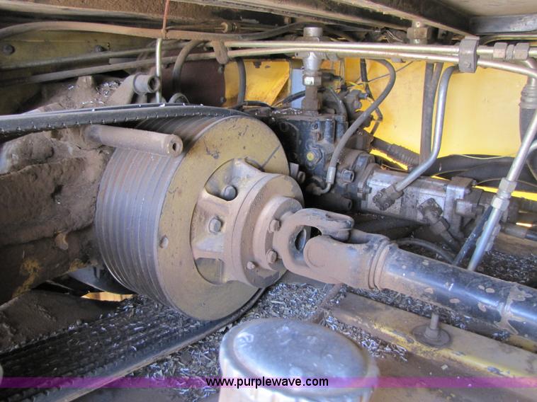 image for item 1020 2000 New Holland FX58 forage chopper