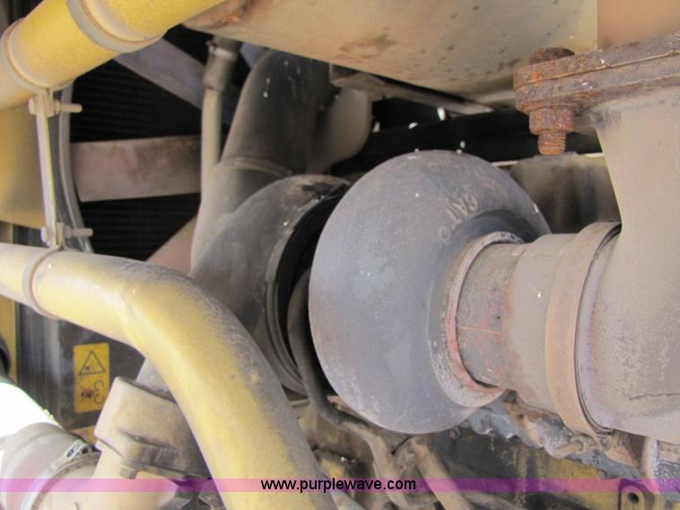 image for item 1020 2000 New Holland FX58 forage chopper