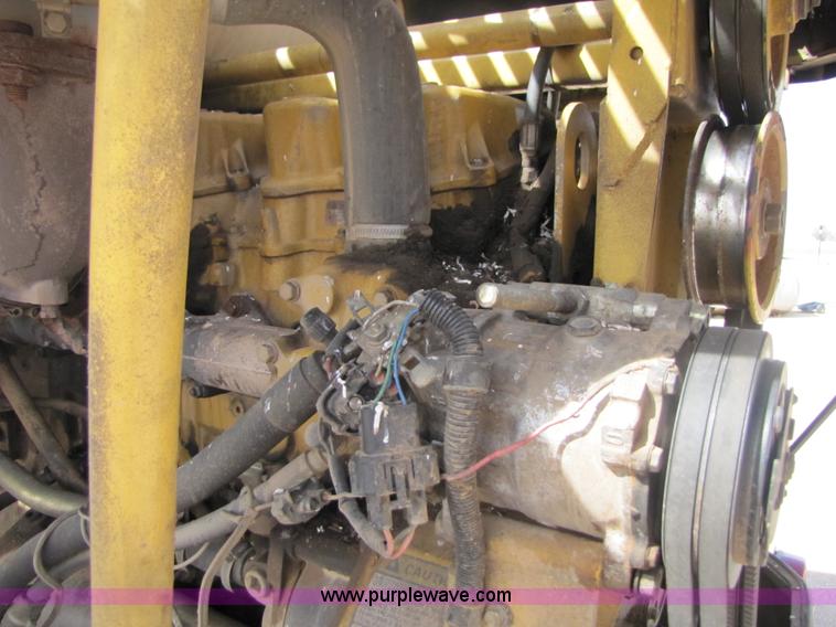 image for item 1020 2000 New Holland FX58 forage chopper