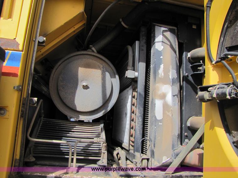 image for item 1020 2000 New Holland FX58 forage chopper